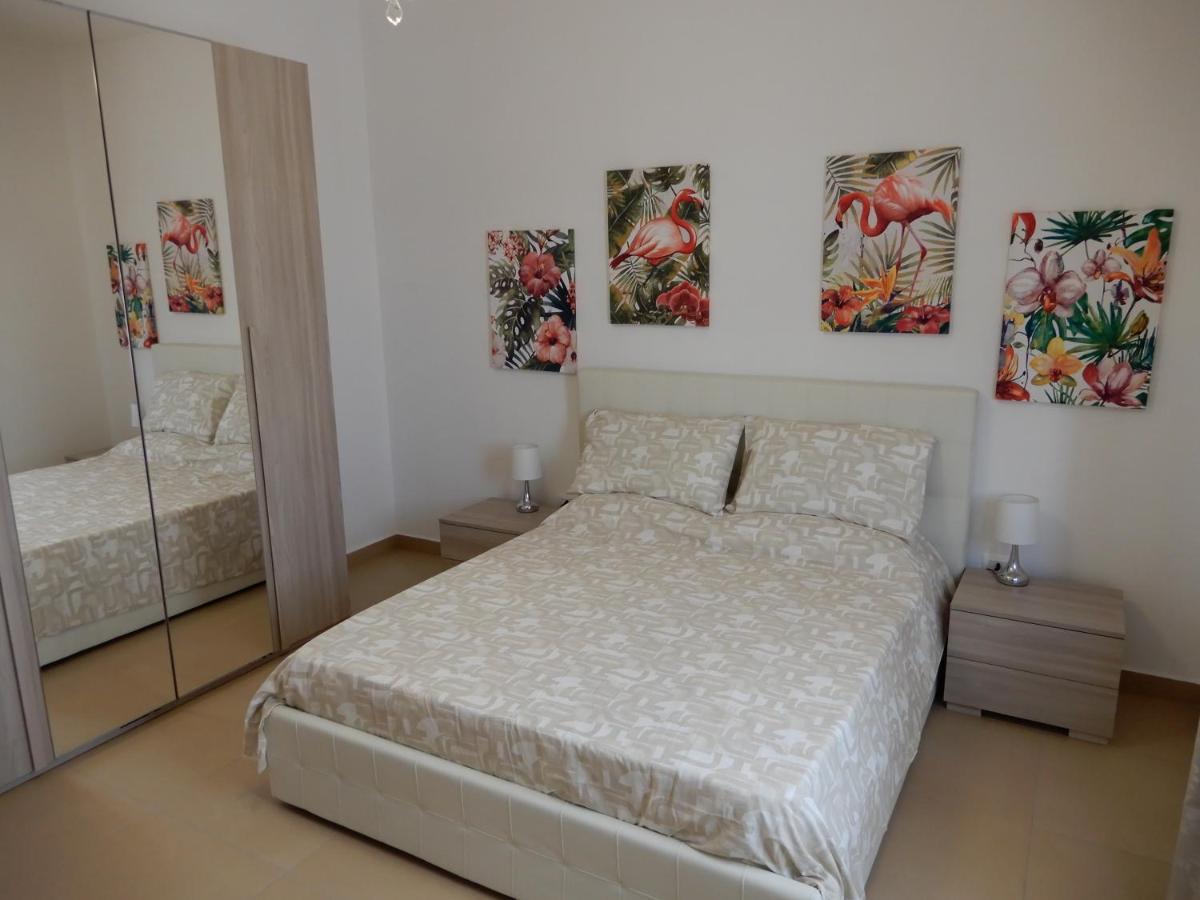 Caserta Royale Apartment Exterior photo
