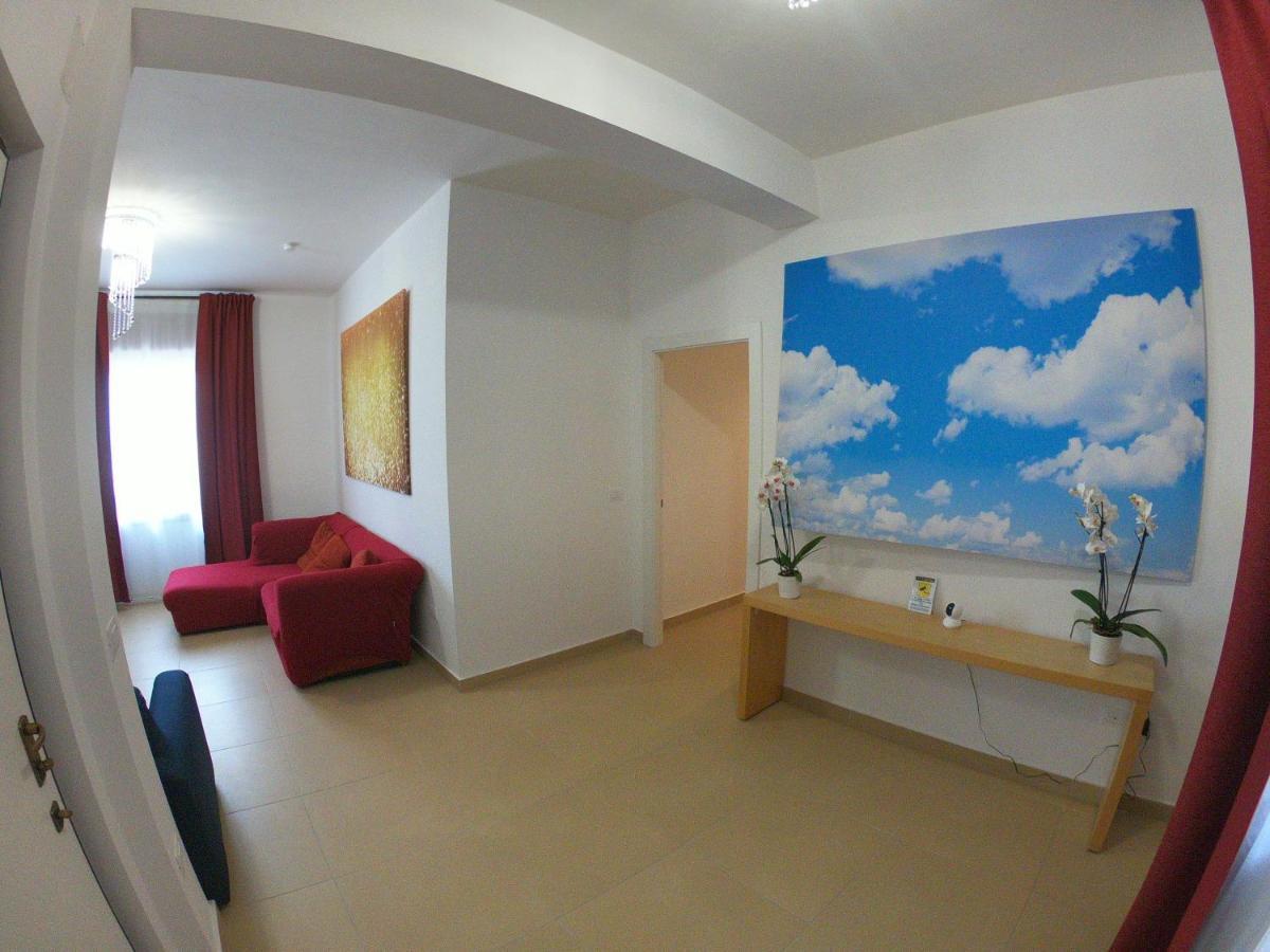 Caserta Royale Apartment Exterior photo