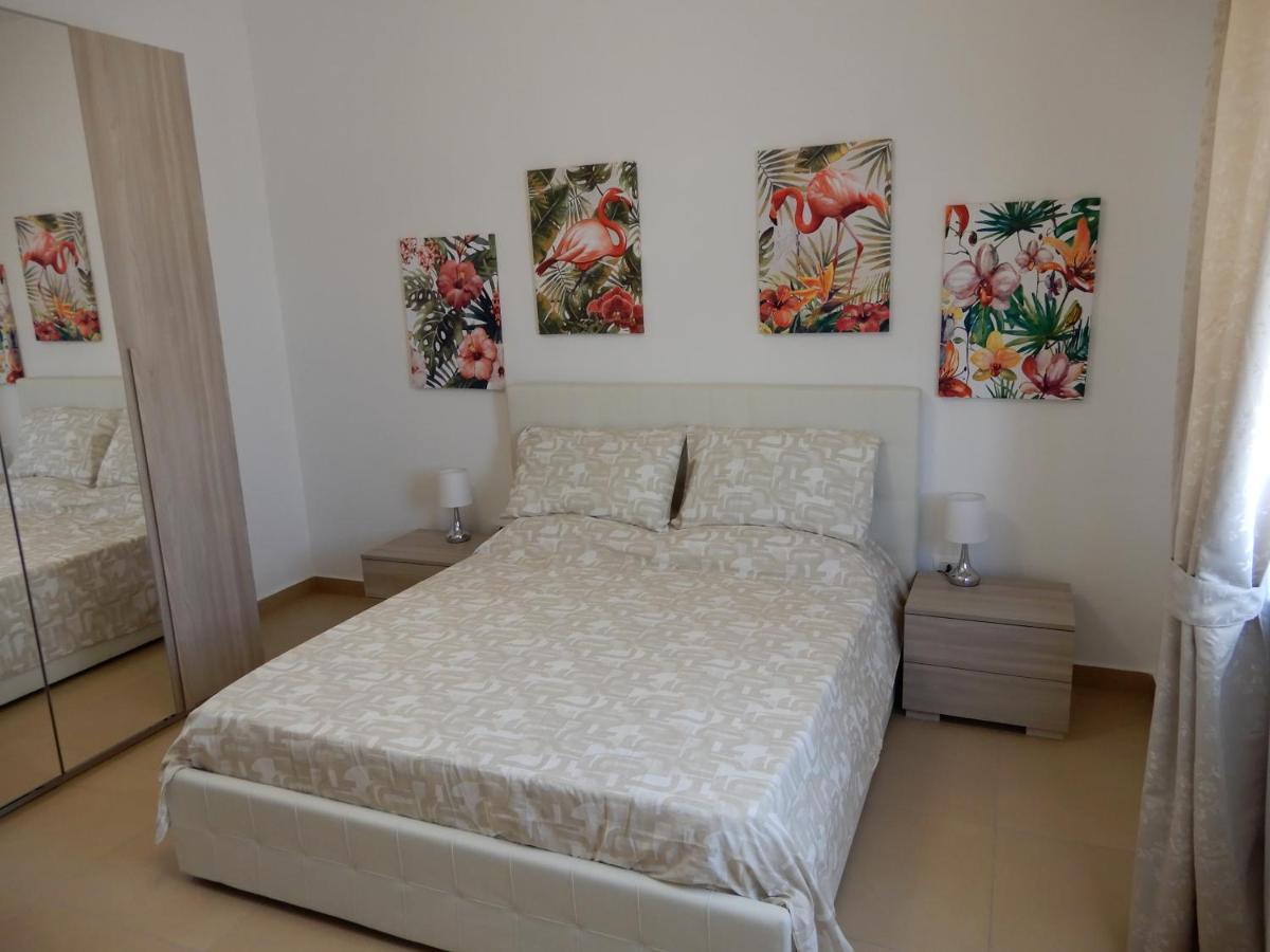 Caserta Royale Apartment Exterior photo
