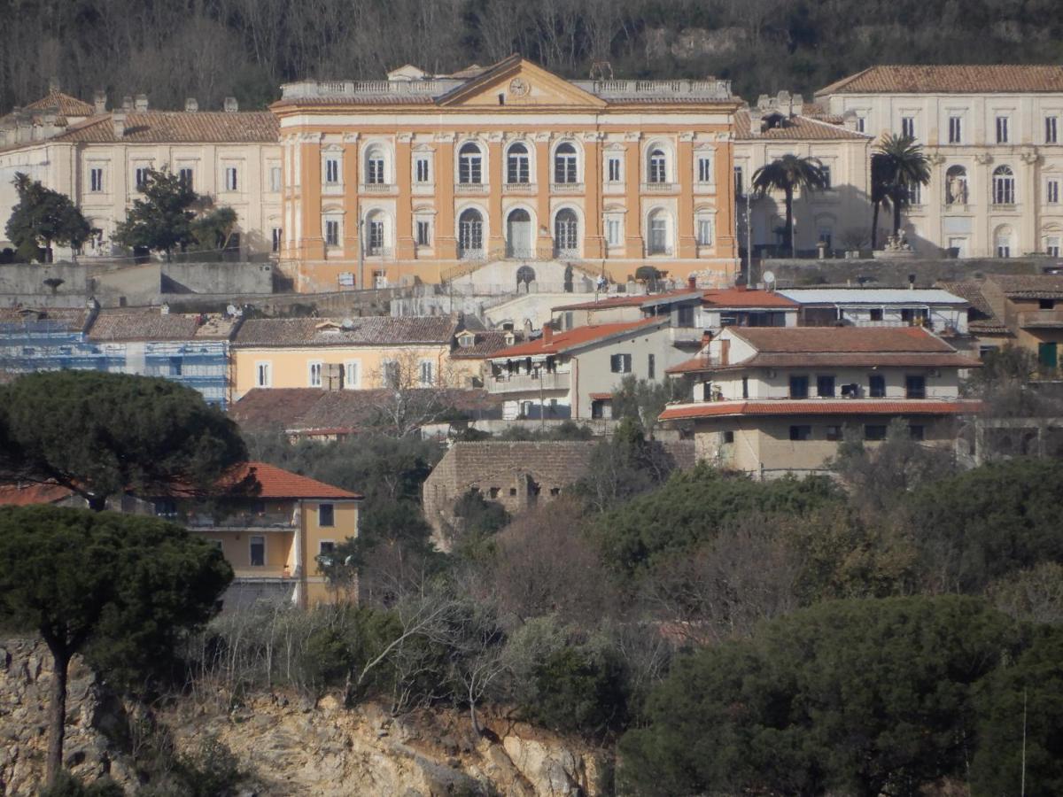 Caserta Royale Apartment Exterior photo