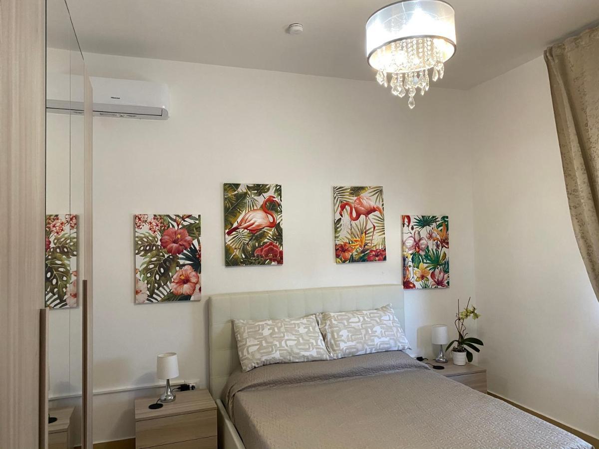Caserta Royale Apartment Exterior photo